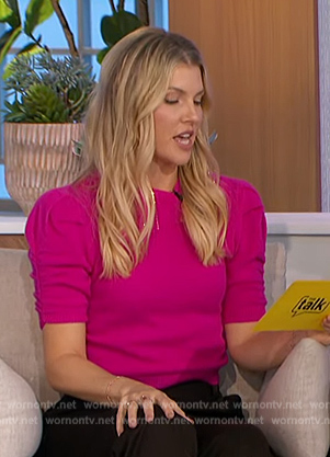 Amanda's pink ruched short sleeve sweater on The Talk