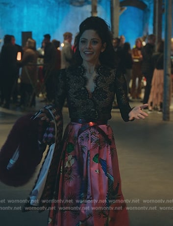 Billie's pink floral print skirt on Sex/Life