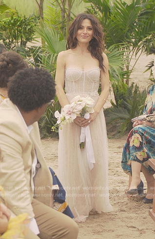 Billie's wedding dress on Sex/Life