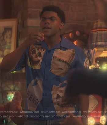 Blue printed shirt on Grown-ish