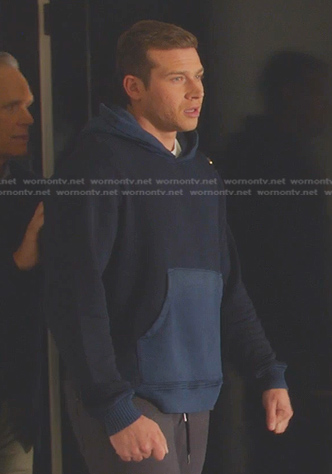 Buck's blue colorblock hoodie on 9-1-1