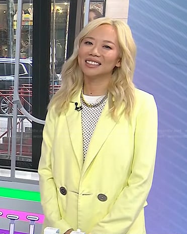 Faith Xue's yellow double breasted blazer on Today