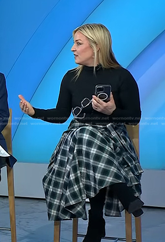 Jennifer Jolly's green plaid skirt on Today