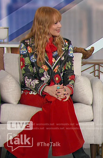 Jewel's black floral embroidered jacket on The Talk