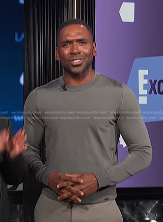 Justin's grey sweater on E! News