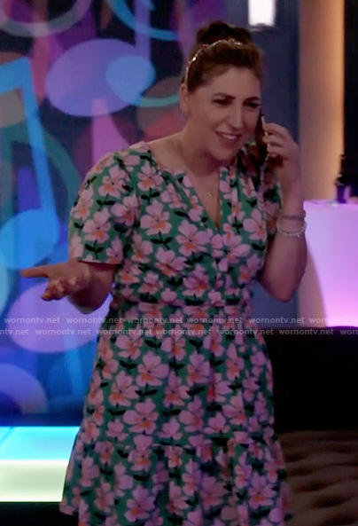 Kat's green hibiscus print dress on Call Me Kat