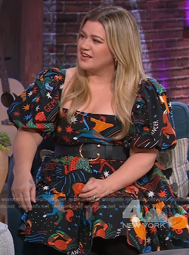 Kelly's black zodiac print square neck dress on The Kelly Clarkson Show