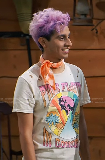 Nicholas's Pink Floyd print tee on Bunkd