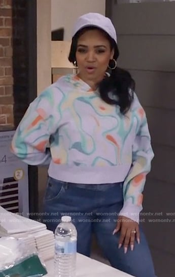 Randi's swirl print hoodie on Call Me Kat
