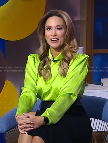 Rhiannon's lime green long sleeve top on Good Morning America