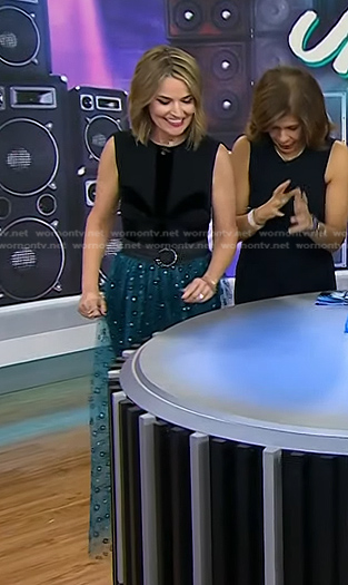 Savannah's black sleeveless top and blue tulle skirt on Today