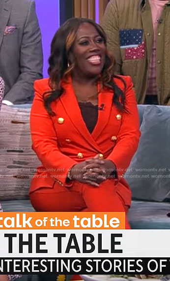 Sheryl Underwood's red suit on CBS Mornings
