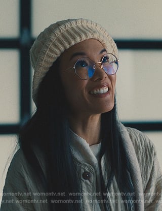 Amy's hexagon glasses on Beef