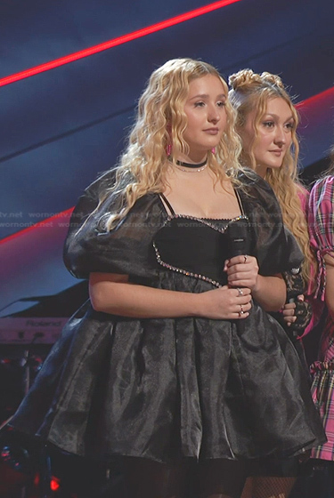 Ana Heichel's black puff sleeve tulle dress on The Voice