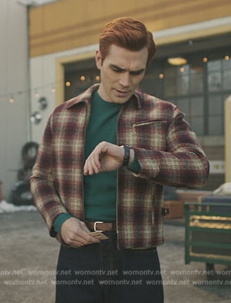 Archie's plaid jacket on Riverdale