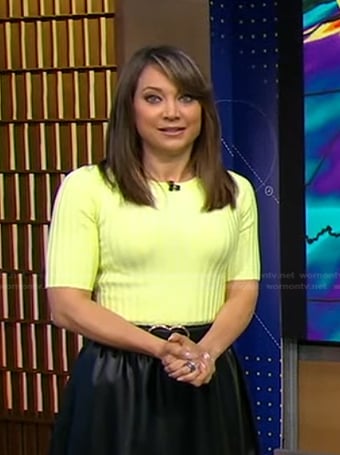 Ginger's yellow ribbed top on Good Morning America