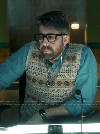 Harry's fair isle sweater vest on The Equalizer