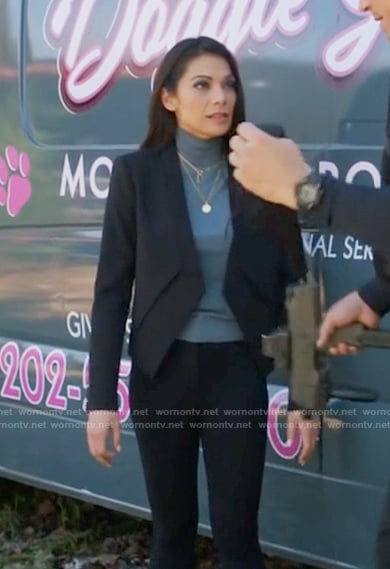Helen's black jacket on True Lies