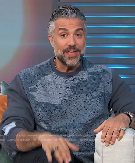 Jaime Camil's gray cloud print sweatshirt on Access Hollywood