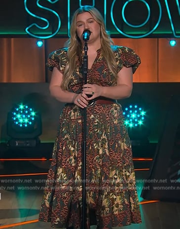 Kelly's floral midi dress on The Kelly Clarkson Show