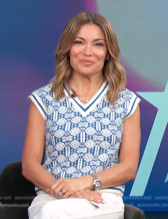 Kit's blue printed sleeveless vest on Access Hollywood