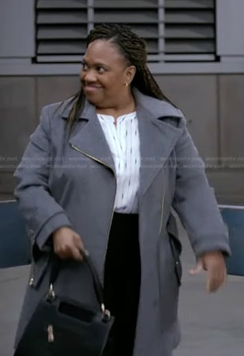 Miranda's grey coat on Greys Anatomy