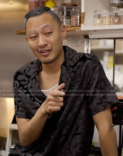 Mr Moon's black velvet leopard shirt on Awkwafina is Nora From Queens