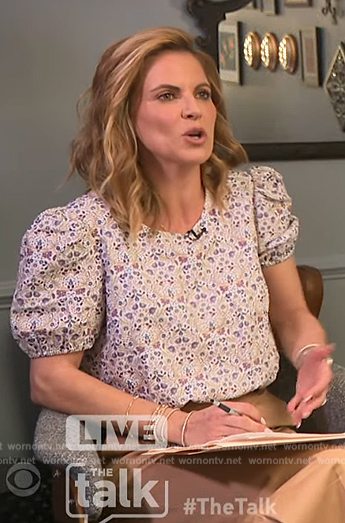Natalie's floral print puff sleeve top on The Talk
