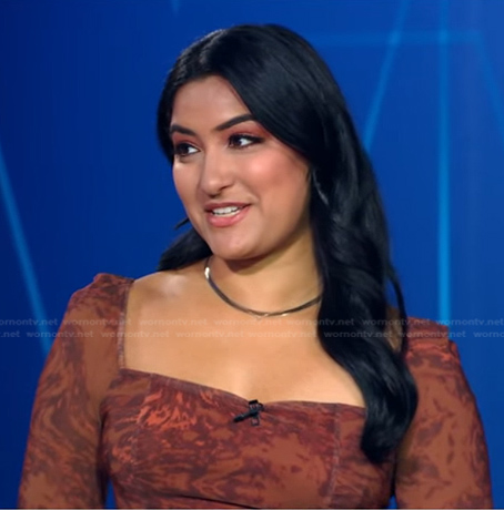 Reena Roy's brown square neck dress on Good Morning America