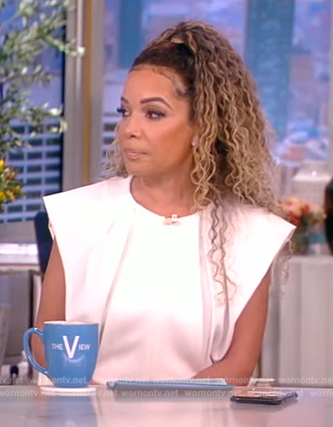 Sunny's white padded shoulder top and skirt on The View