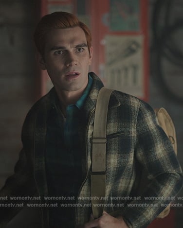 Archie's green plaid shirt on Riverdale