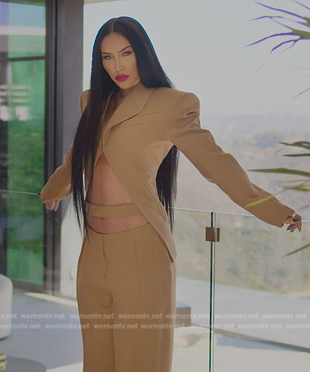 Bre's beige blazer and pants on Selling Sunset