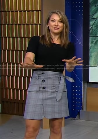 Ginger's grey plaid mini skirt on Good Morning America