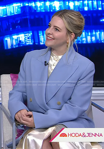 Heléne Yorke's blue double breasted blazer on Today