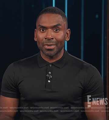 Justin's black polo shirt on E! News