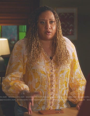 Karen's white and yellow printed blouse on 9-1-1