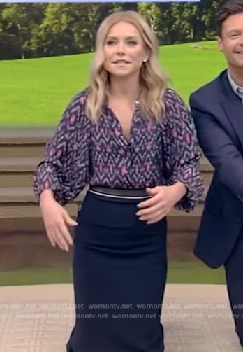 Kelly's blue printed blouse on Live with Kelly and Mark