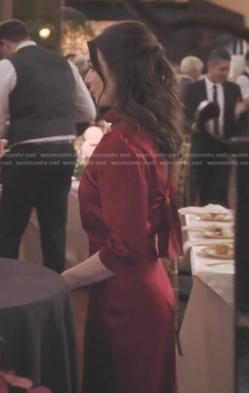 Amelia's red tie-back dress on Greys Anatomy