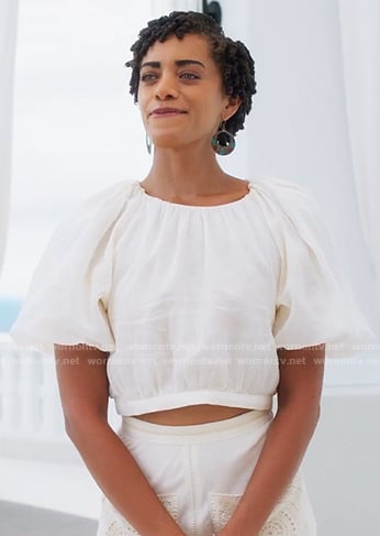 Ruby's linen crop top and crochet pocket skirt on Fantasy Island