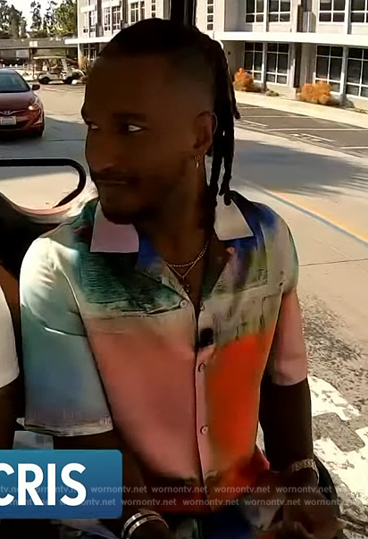 Scott's abstract print shirt on Access Hollywood