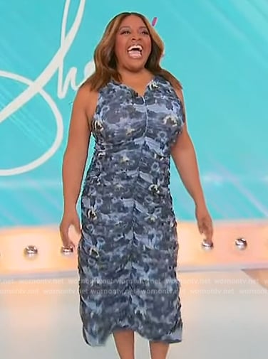 Sherri's blue floral print ruched dress on Sherri