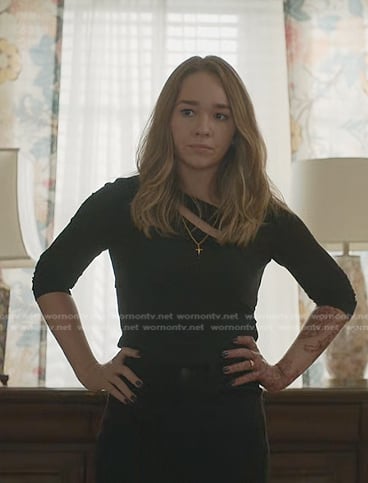 Angelina's black cutout asymmetric neck top on Manifest