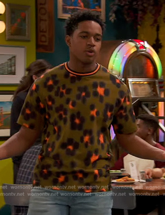 Booker's green animal print tee on Ravens Home