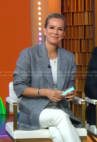 Jennifer's grey ruched sleeve blazer on Good Morning America