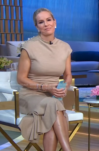Jennifer's beige ruffle hem dress on Good Morning America