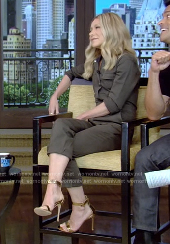 Kelly's gold metallic sandals on Live with Kelly and Mark