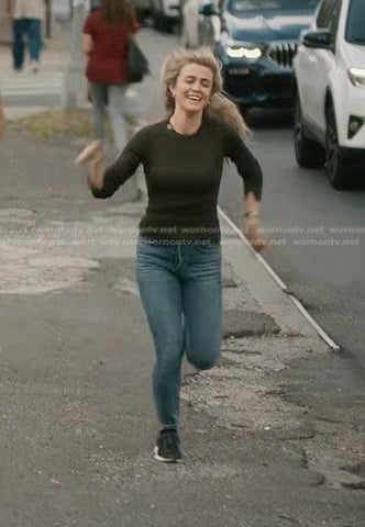 Michaela's army green ribbed sweater on Manifest