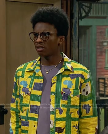 Norah's yellow printed quilted shirt on Bunkd