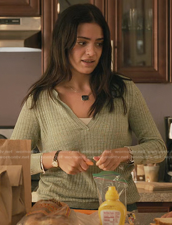 Olive's ribbed v-neck sweater on Manifest