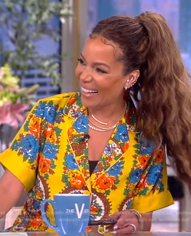 Sunny's yellow floral print shirt and pants on The View